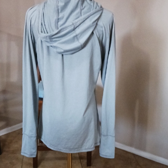 NWOT- RBX Women's Light Gray Hoodie - Picture 8 of 9